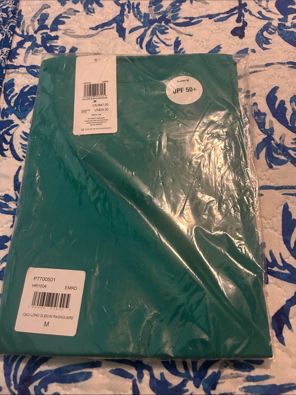 Hurley Women's Long Sleeve Rashguard Tee in Emerald Green